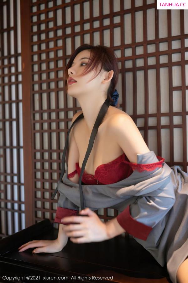 就是阿朱啊  [XiuRen]高清写真图 2021.04.12 VOL.3295 就是阿朱啊第25张图片
